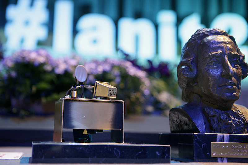 Xarxa Oberta patrocina la 24ª Noche de las Telecomunicaciones y la Informática